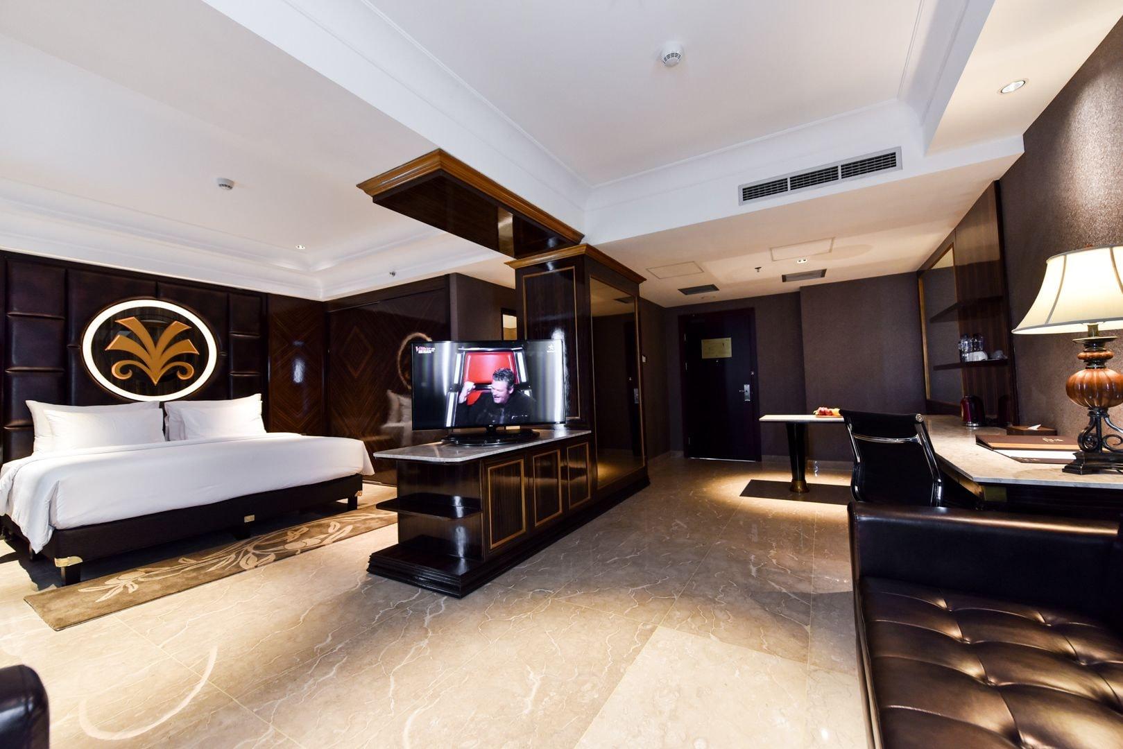 Myko Hotel & Convention Center Makassar Esterno foto